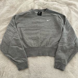 NIKE GREY SWEATSHIRT